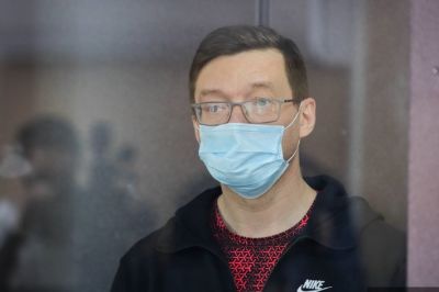 Обвиняемого в мошенничестве замглавы челябинского Минздрава уволили через полгода после ареста