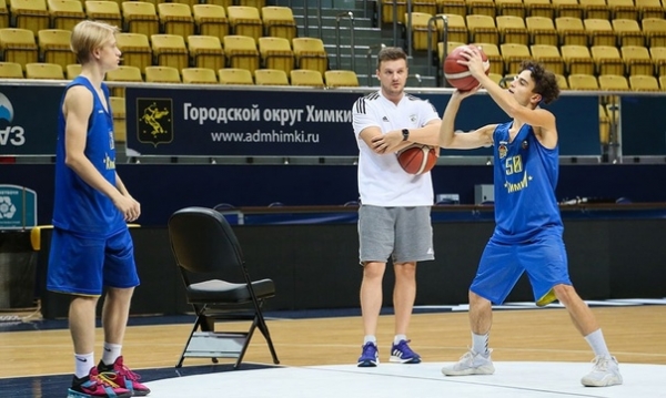Баскетболисты и тренеры СШОР №1 приняли участие в практическом семинаре БК "Химки"🏀