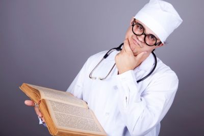Суд признал нецелевыми расходы на медицинскую литературу и зарплату библиотекарей в больнице