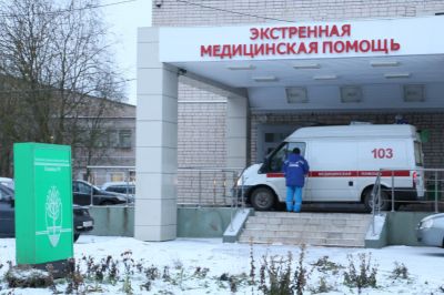 Завотделением больницы в Великом Новгороде уволили из-за видео приема в нетрезвом виде