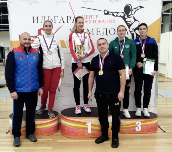 Победы Яны Егорян и Кристины Ясинской на двух крупных фехтовальных турнирах в столице