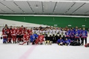 На льду "Новатора" прошёл рождественский хоккейный турнир??