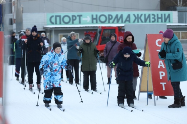 Для участников клуба «Благо» провели ежегодные старты по лыжным гонкам и скандинавской ходьбе