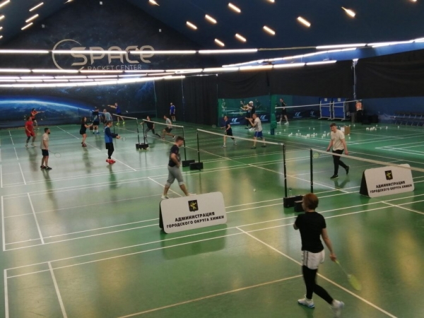 В рамках городской Спартакиады прошли соревнования по теннису и футболу