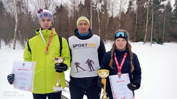 Лыжники Лунёво участвовали в массовых стартах в Химках и Зеленограде