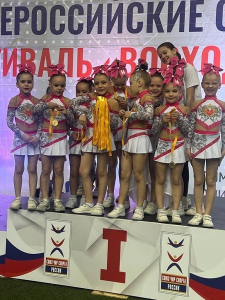 Команда «Надежды» не осталась без медалей на всероссийском фестивале «Восходящие звёзды»