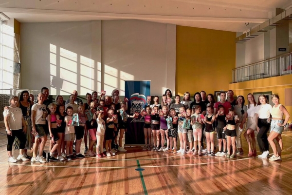 В «Родине» провели семейные соревнования секции художественной гимнастики спортшколы «Химки»